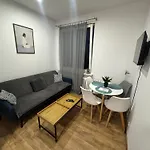 Lägenhet Apartmentsbymatyrafa-ix *