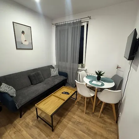 Lägenhet Apartmentsbymatyrafa-ix *